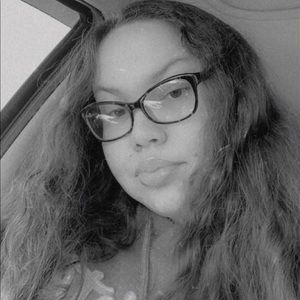 Meet your Posher, Breanna